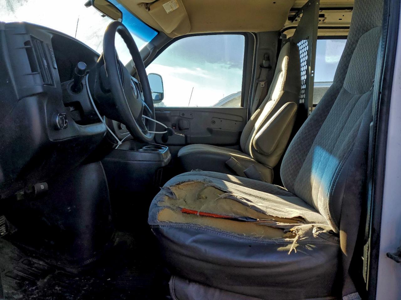 2008 GMC Savana Cargo 2500 13 VIN: 1GTGG25C981103061 Lot: 93498225