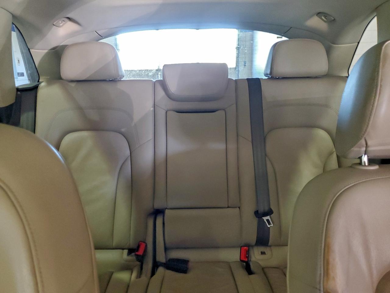 2017 Audi Q5 Premium VIN: WA1C2AFP2HA096764 Lot: 94057085