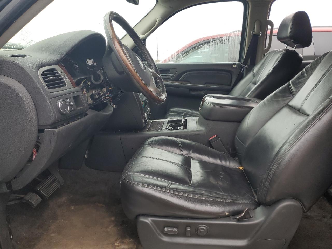 2008 GMC Yukon Xl Denali VIN: 1GKFK66838J200742 Lot: 90978855