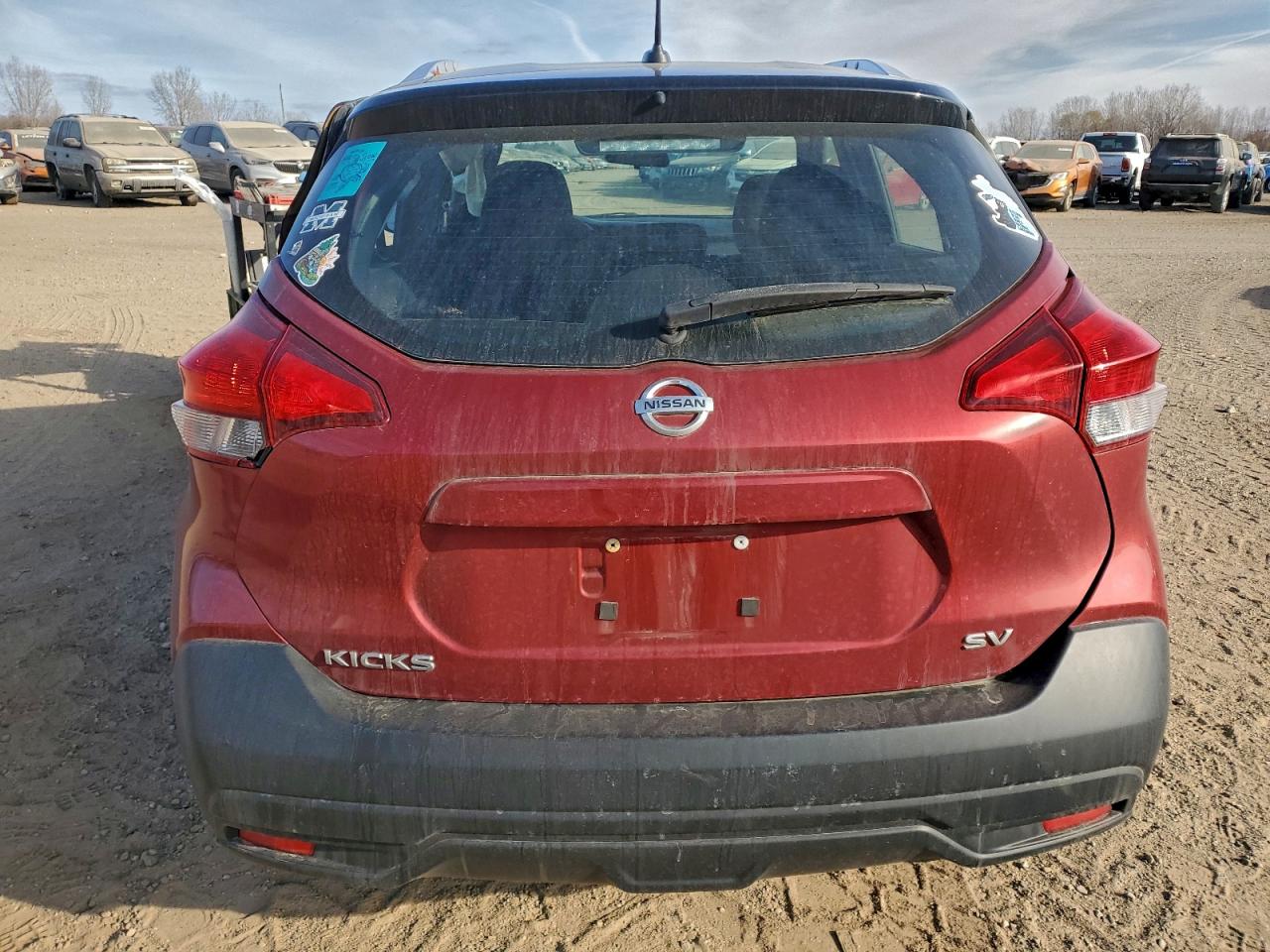2018 Nissan Kicks S VIN: 3N1CP5CU5JL533487 Lot: 93820015