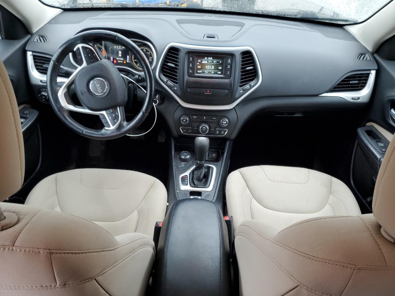 2016 Jeep Cherokee Latitude VIN: 1C4PJMCB2GW359227 Lot: 93370525