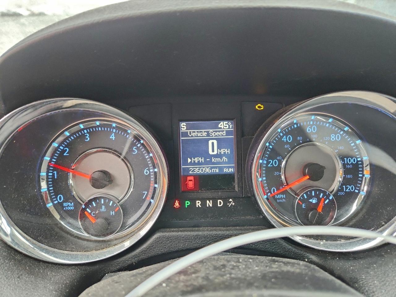 2011 Chrysler Town & Country Touring VIN: 2A4RR5DG7BR701817 Lot: 94025055