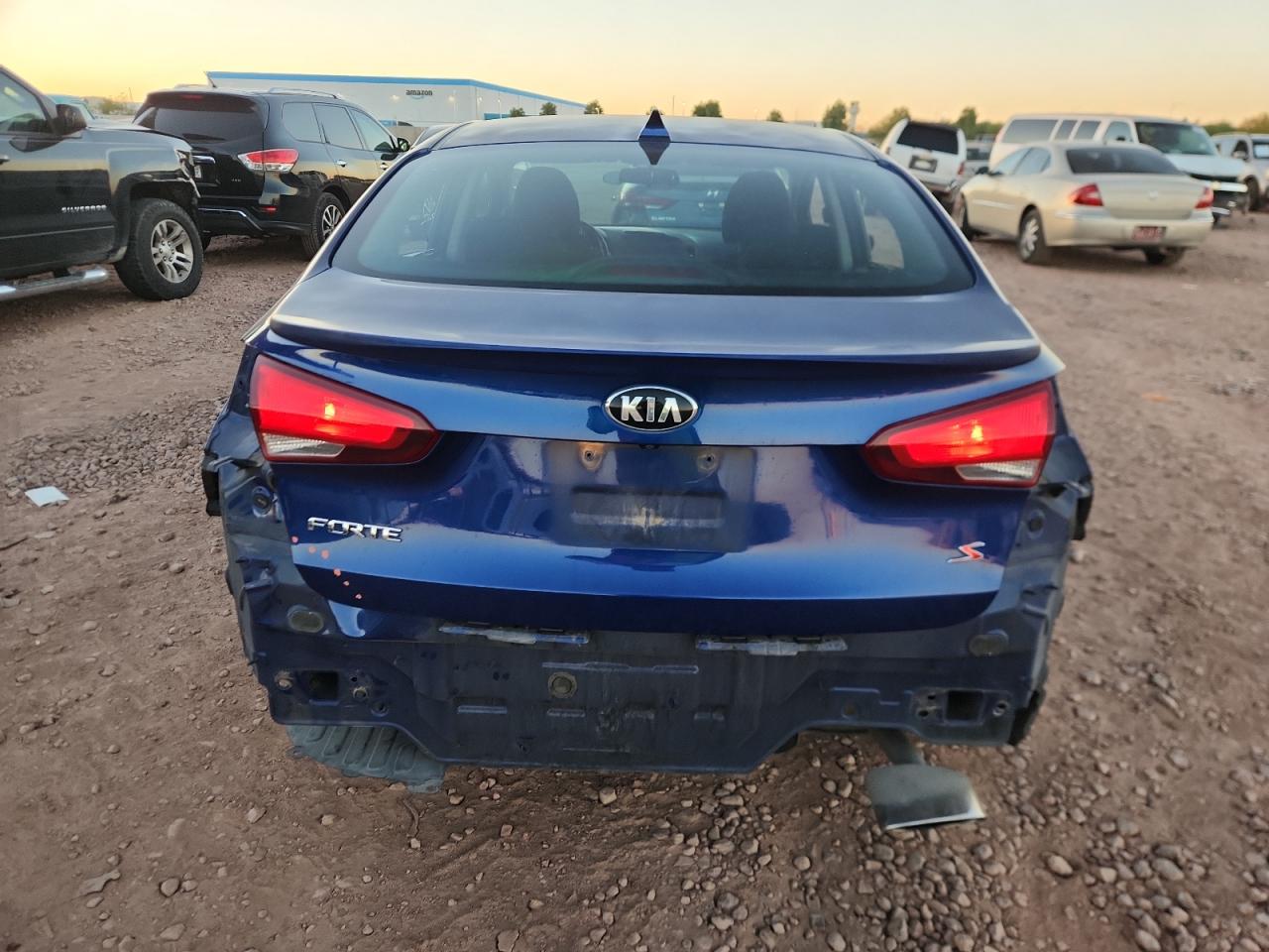 2018 Kia Forte Lx VIN: 3KPFL4A7XJE279762 Lot: 91321785