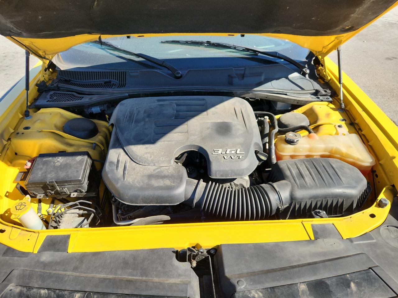 2018 Dodge Challenger Sxt VIN: 2C3CDZAG3JH245216 Lot: 91373755