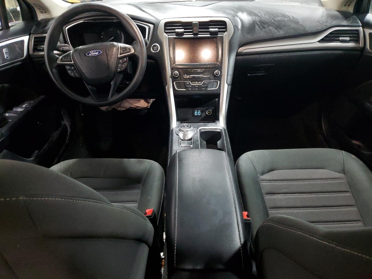 2019 Ford Fusion Se VIN: 3FA6P0LU5KR271987 Lot: 93556385