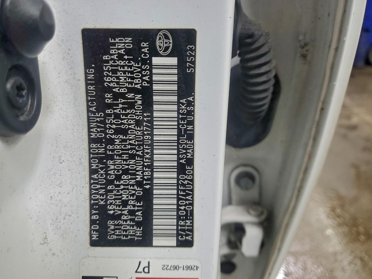 2015 Toyota Camry Le VIN: 4T1BF1FKXFU917711 Lot: 93540285