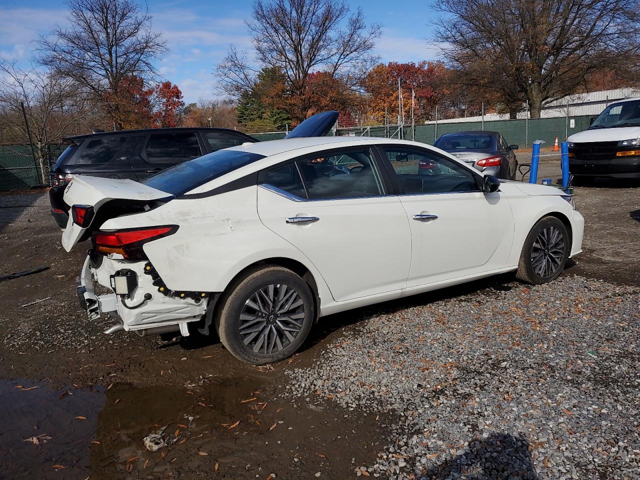 2025 Nissan Altima Sv white  gas 1N4BL4DV5SN395186 photo #4