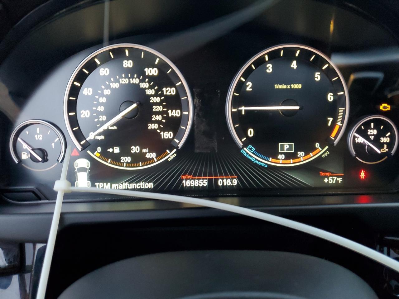 Фото: 5UXKR0C36H0V73628