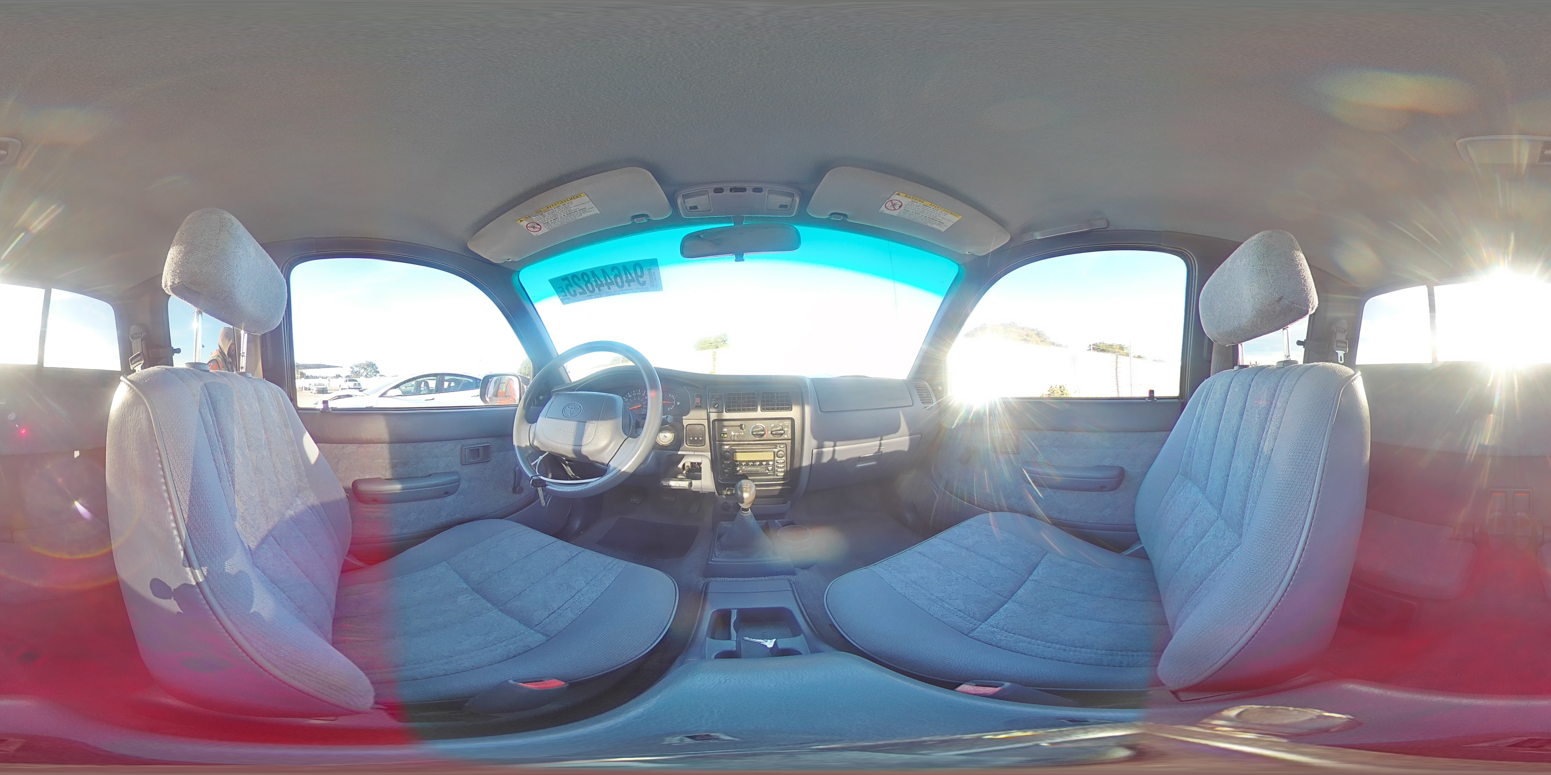 2000 Toyota Tacoma Xtracab VIN: 5TEVL52N3YZ702179 Lot: 94644825