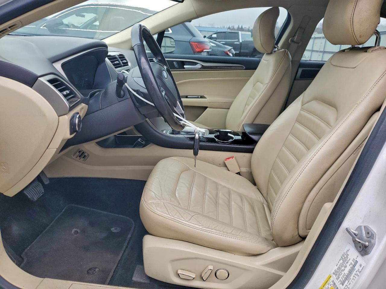 2014 Ford Fusion Se VIN: 3FA6P0H92ER197856 Lot: 93631785