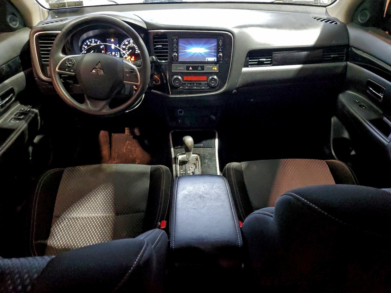 2019 Mitsubishi Outlander Se VIN: JA4AZ3A33KZ015489 Lot: 93484275