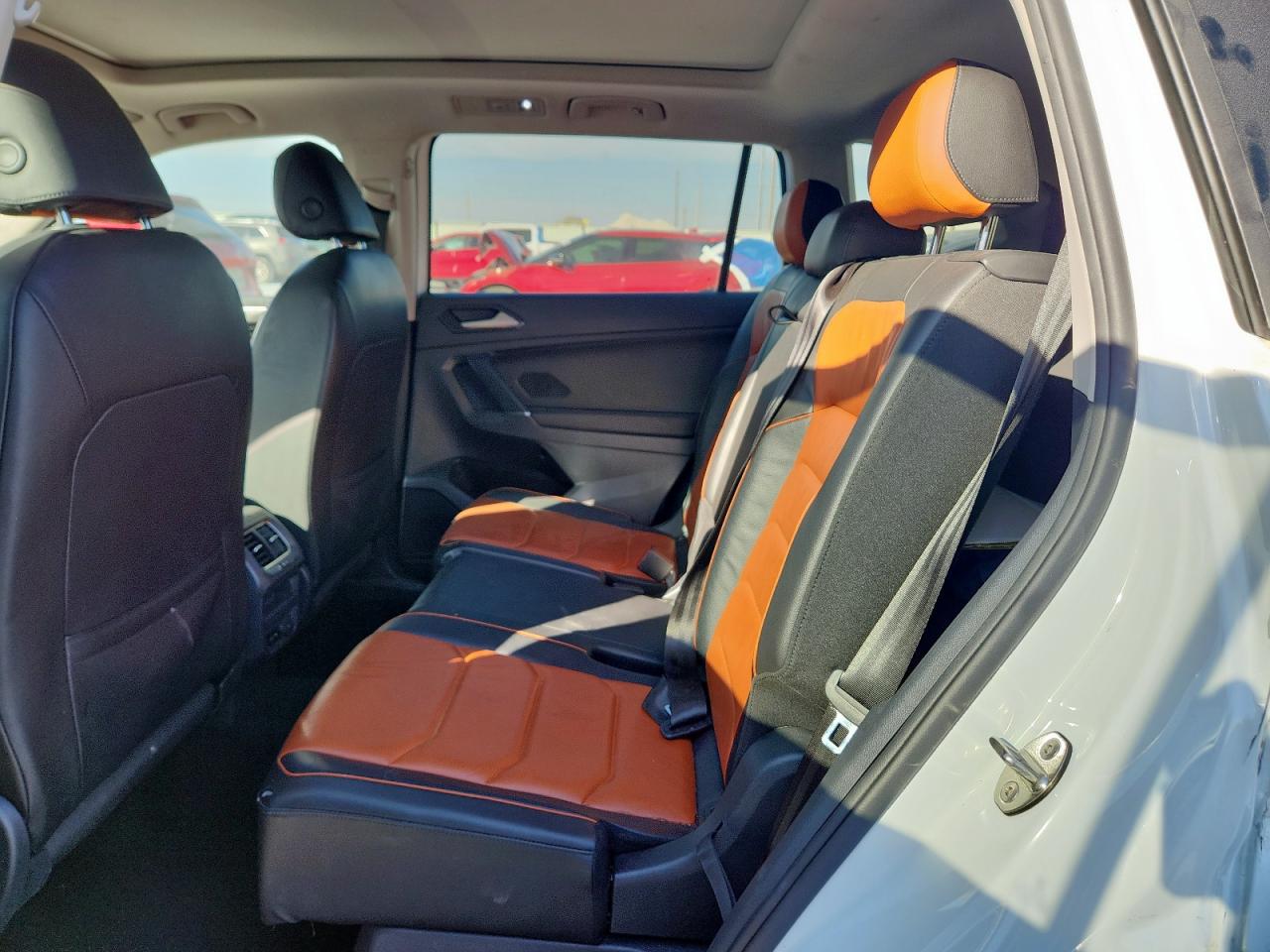 2018 Volkswagen Tiguan Sel Premium VIN: 3VV5B7AX9JM006643 Lot: 92811795