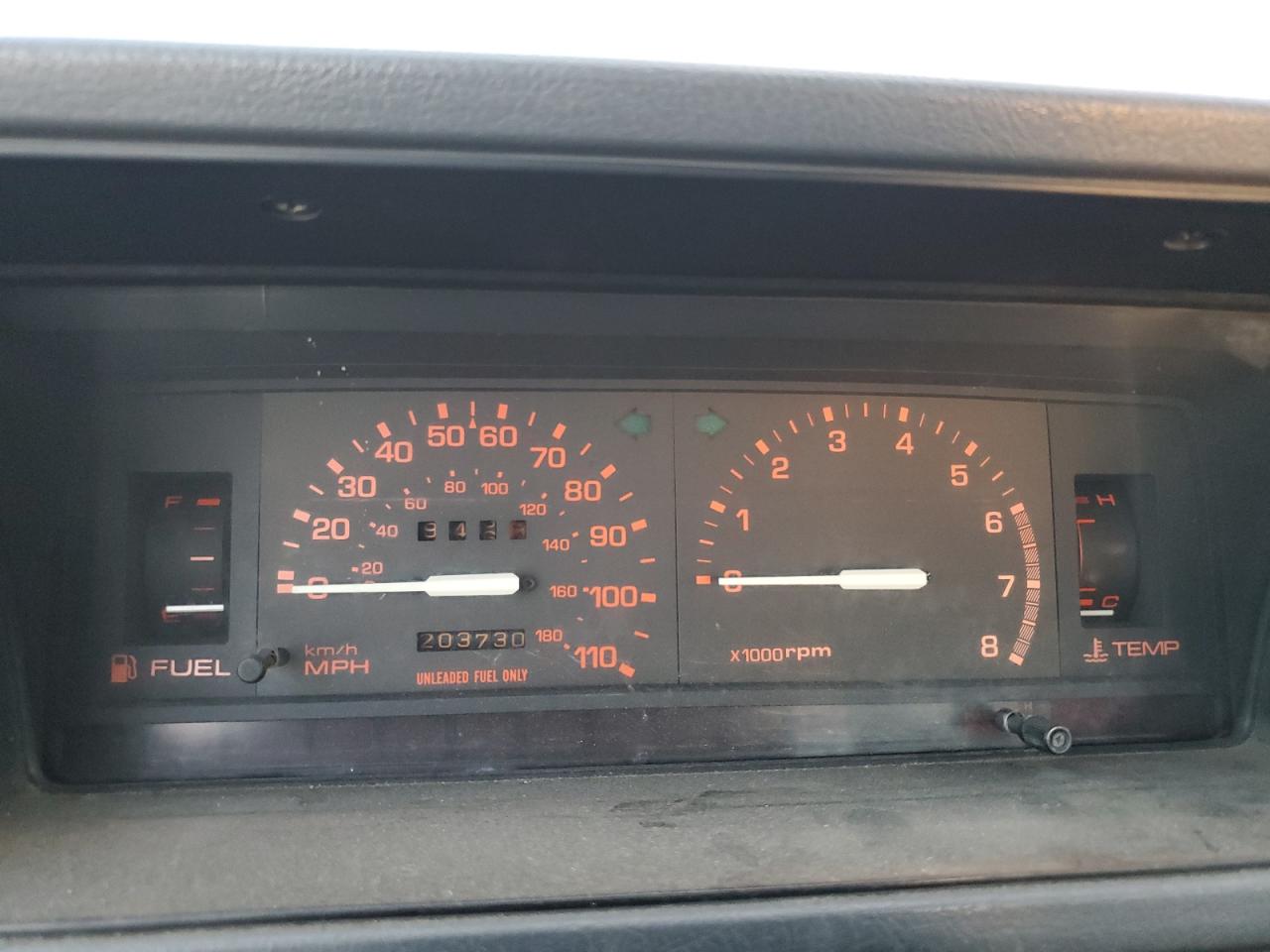 1986 Mazda B2000 Long Bed VIN: JM2UF211XG0629063 Lot: 93174605