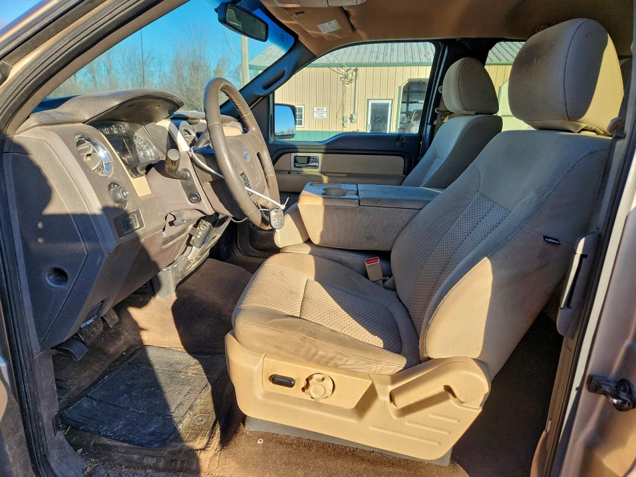 2011 Ford F150 Super Cab VIN: 1FTFX1EF4BKD08465 Lot: 94149325