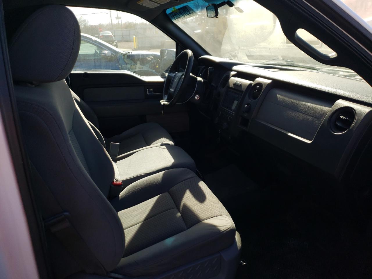 2006 Ford Econoline Cargo E-25 VIN: 1FTNE24L26HA47483 Lot: 92576155