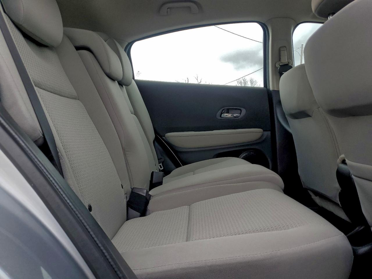 2022 Honda Hr-V Lx VIN: 3CZRU6H32NM736336 Lot: 94144835