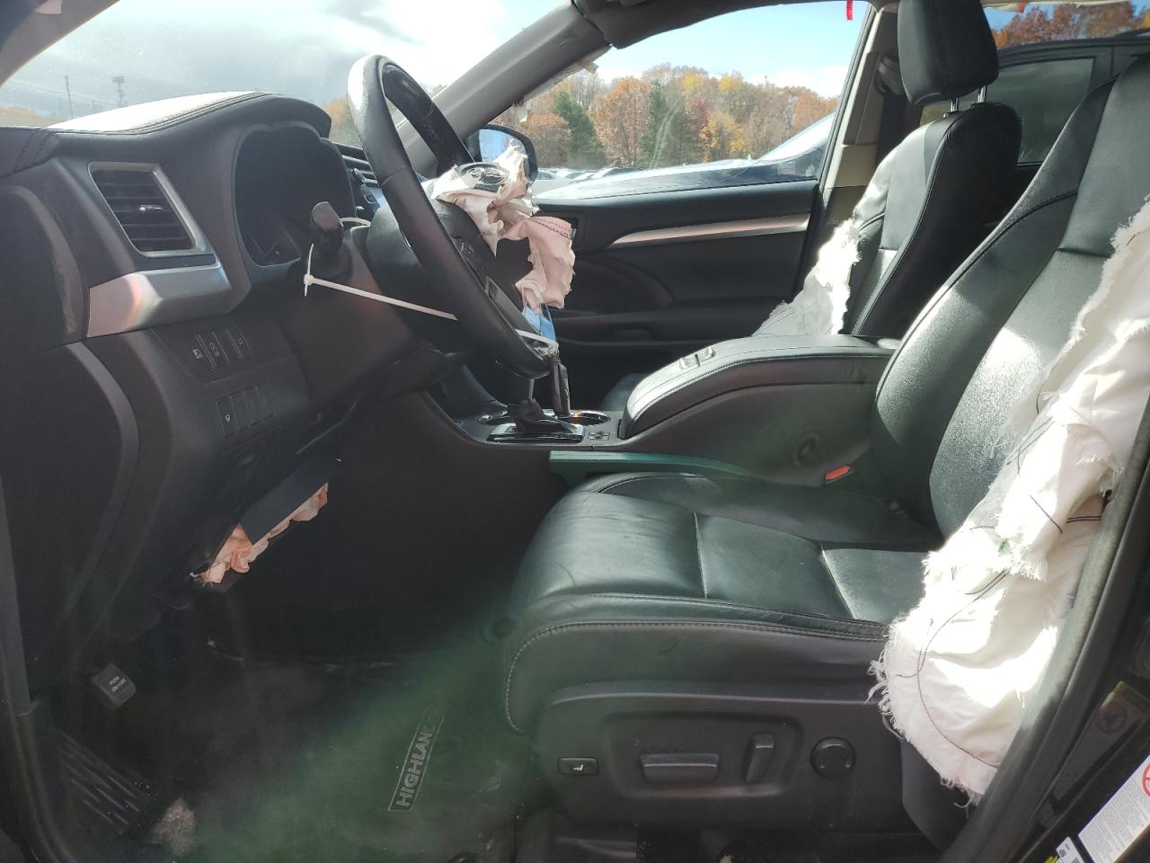 2017 Toyota Highlander Se VIN: 5TDJZRFH8HS365630 Lot: 91364445