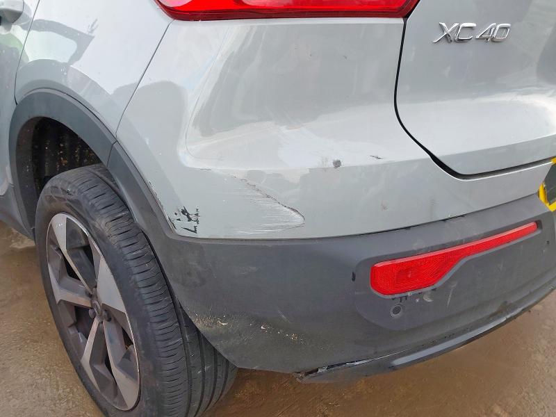 2025 VOLVO XC40 2.0 B4P PLUS DARK 5DR AUTO
