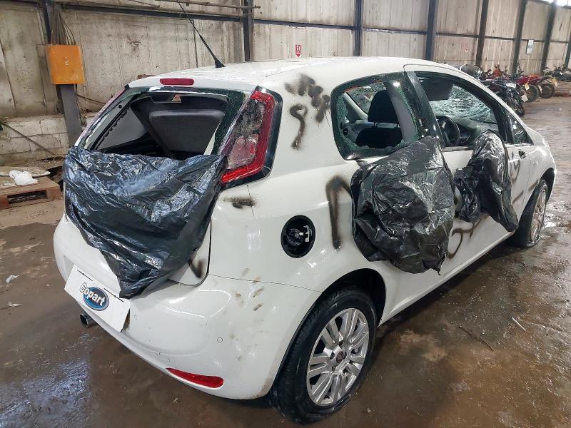 2014 FIAT PUNTO 1.2 EASY 3DR