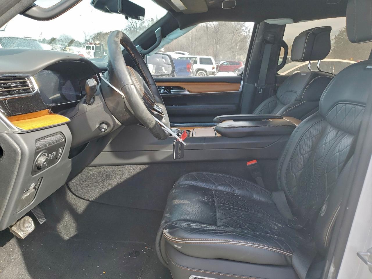 2022 Jeep Grand Wagoneer Series Iii VIN: 1C4SJVGJ9NS136138 Lot: 93344985