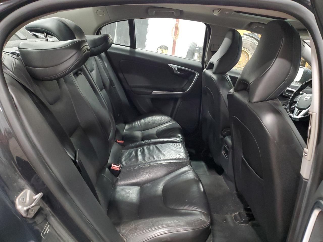 2014 Volvo S60 T5 VIN: YV1612FH0E2282839 Lot: 92644775