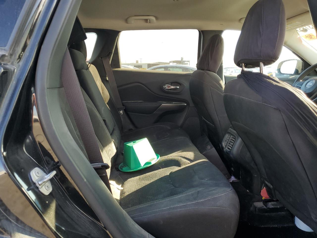 2020 Jeep Cherokee Latitude VIN: 1C4PJLCB9LD543922 Lot: 90883185