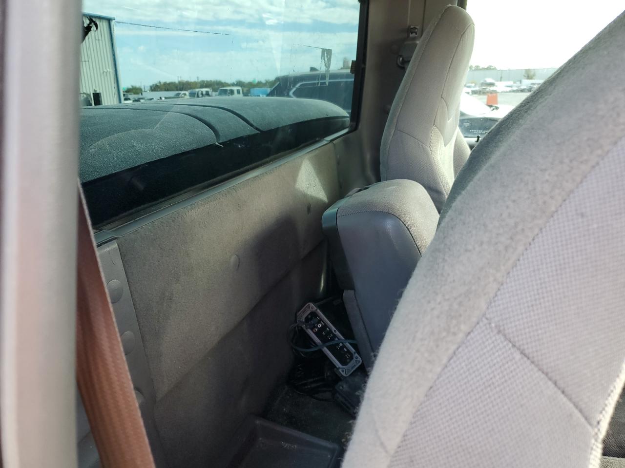 2002 Ford Ranger VIN: 1FTYR10U02PA25993 Lot: 92066245