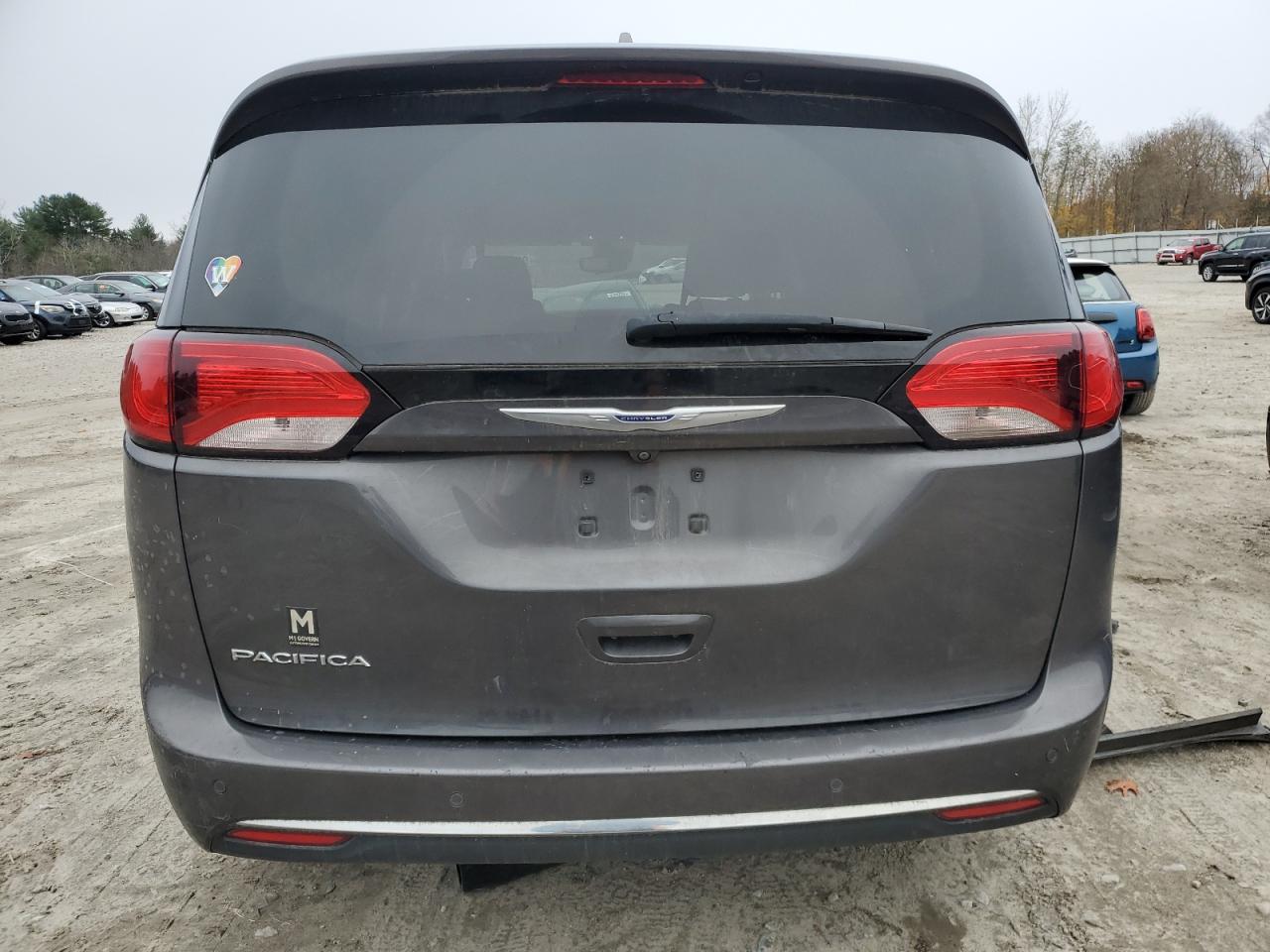 2019 Chrysler Pacifica Touring L VIN: 2C4RC1BG9KR550093 Lot: 92012525