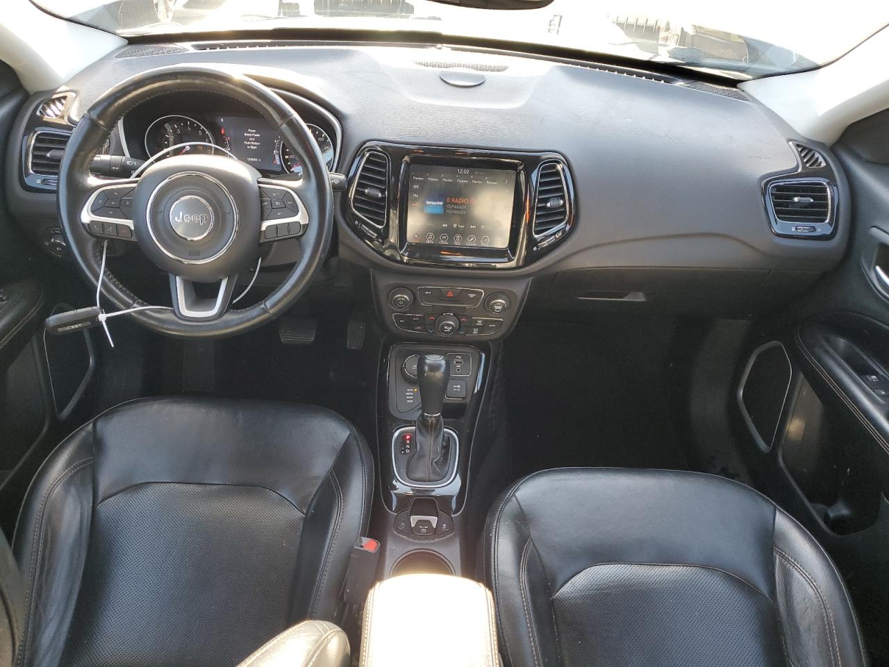 2018 Jeep Compass Limited VIN: 3C4NJDCB0JT330636 Lot: 90671345