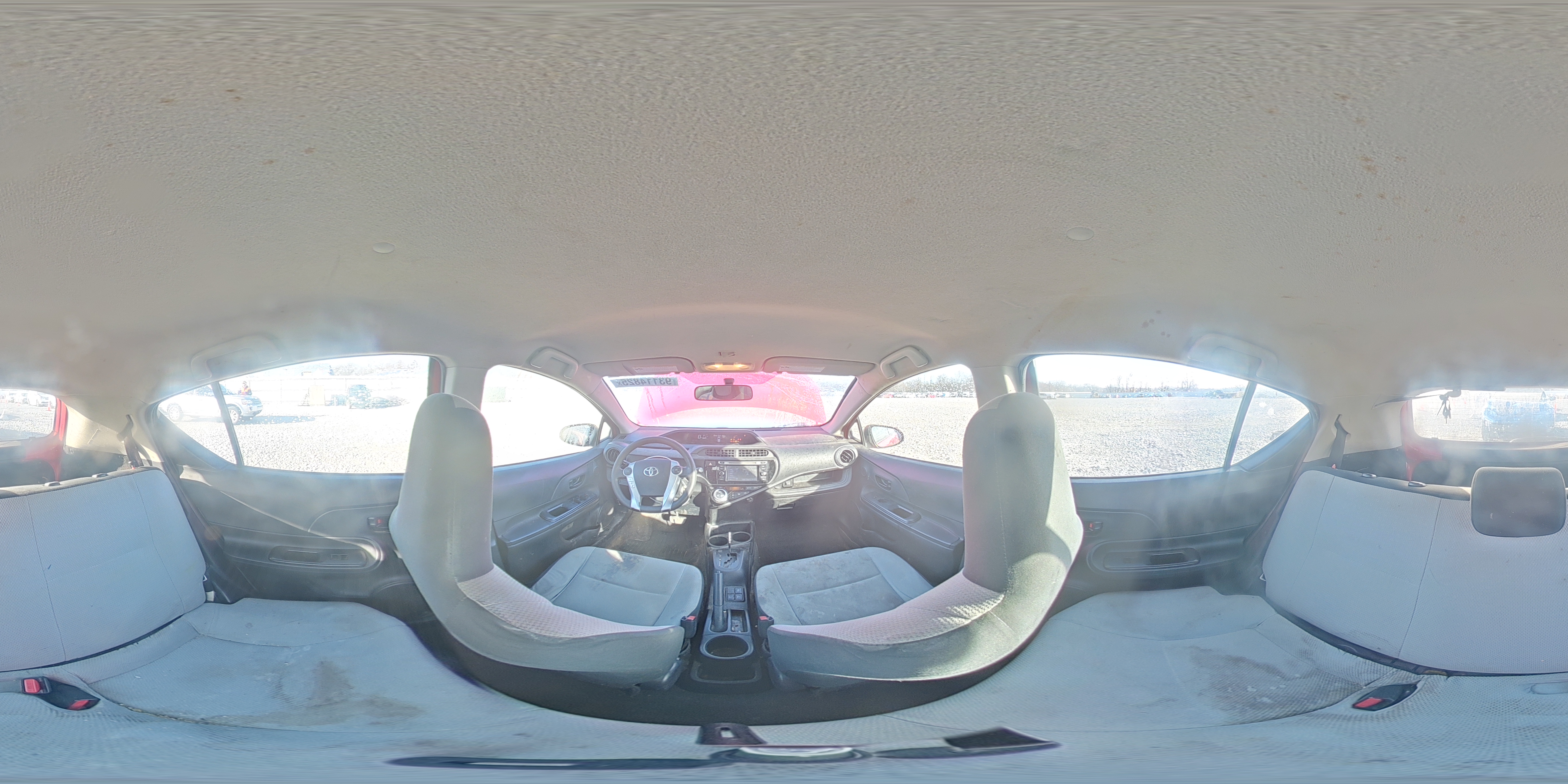 2015 Toyota Prius C VIN: JTDKDTB33F1088650 Lot: 93114825