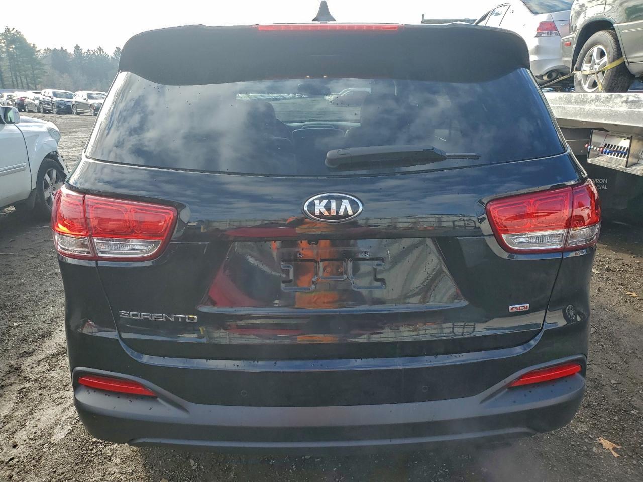 2017 Kia Sorento Lx VIN: 5XYPG4A34HG273233 Lot: 94540625