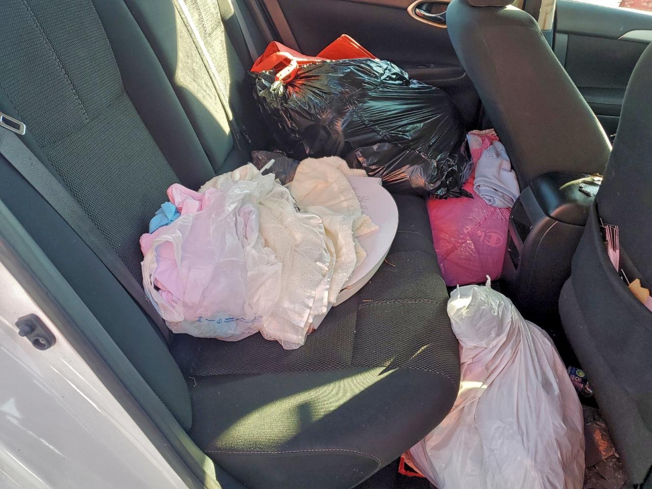 2015 Nissan Sentra S VIN: 3N1AB7AP1FY240663 Lot: 94247995