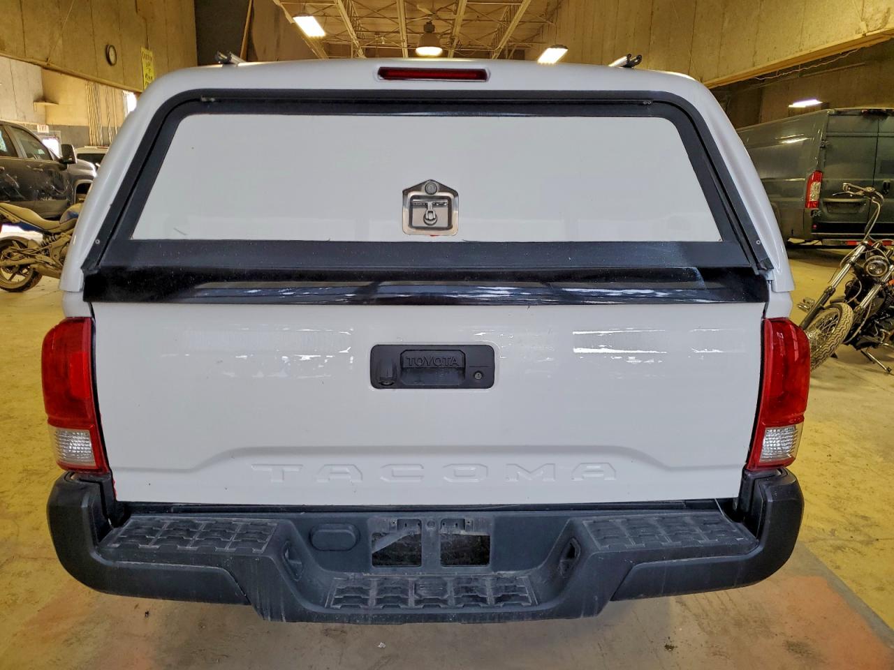 2017 Toyota Tacoma Access Cab VIN: 5TFRX5GN4HX090032 Lot: 85887195