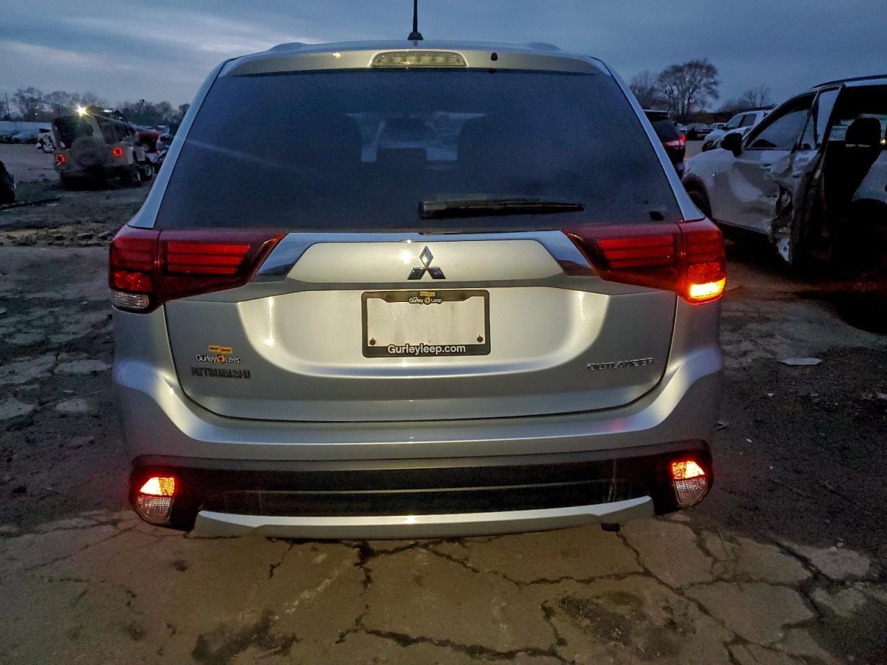 2016 Mitsubishi Outlander Se VIN: JA4AZ3A31GZ037689 Lot: 93187305