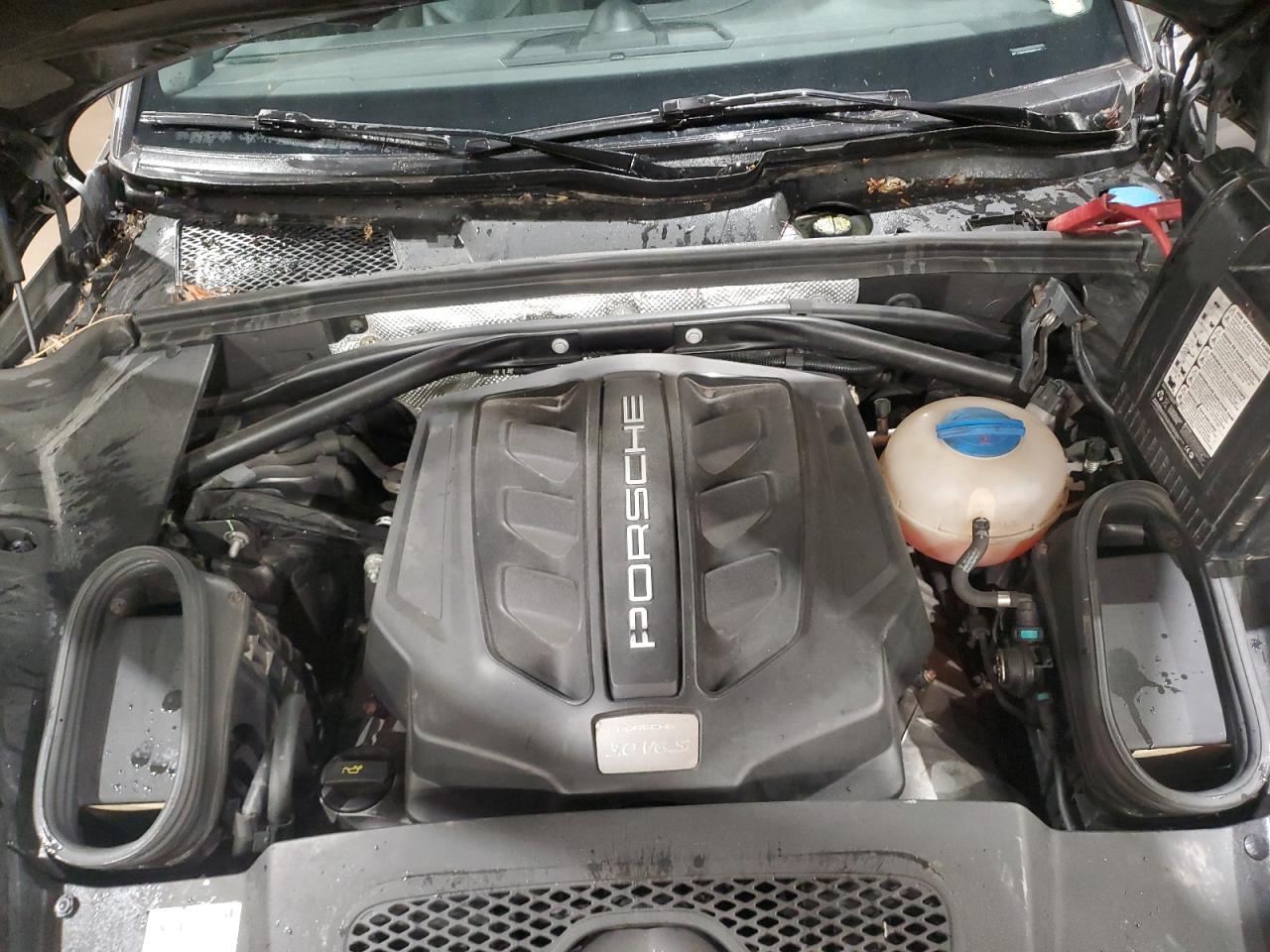 2016 Porsche Macan S VIN: WP1AB2A59GLB54170 Lot: 92876395