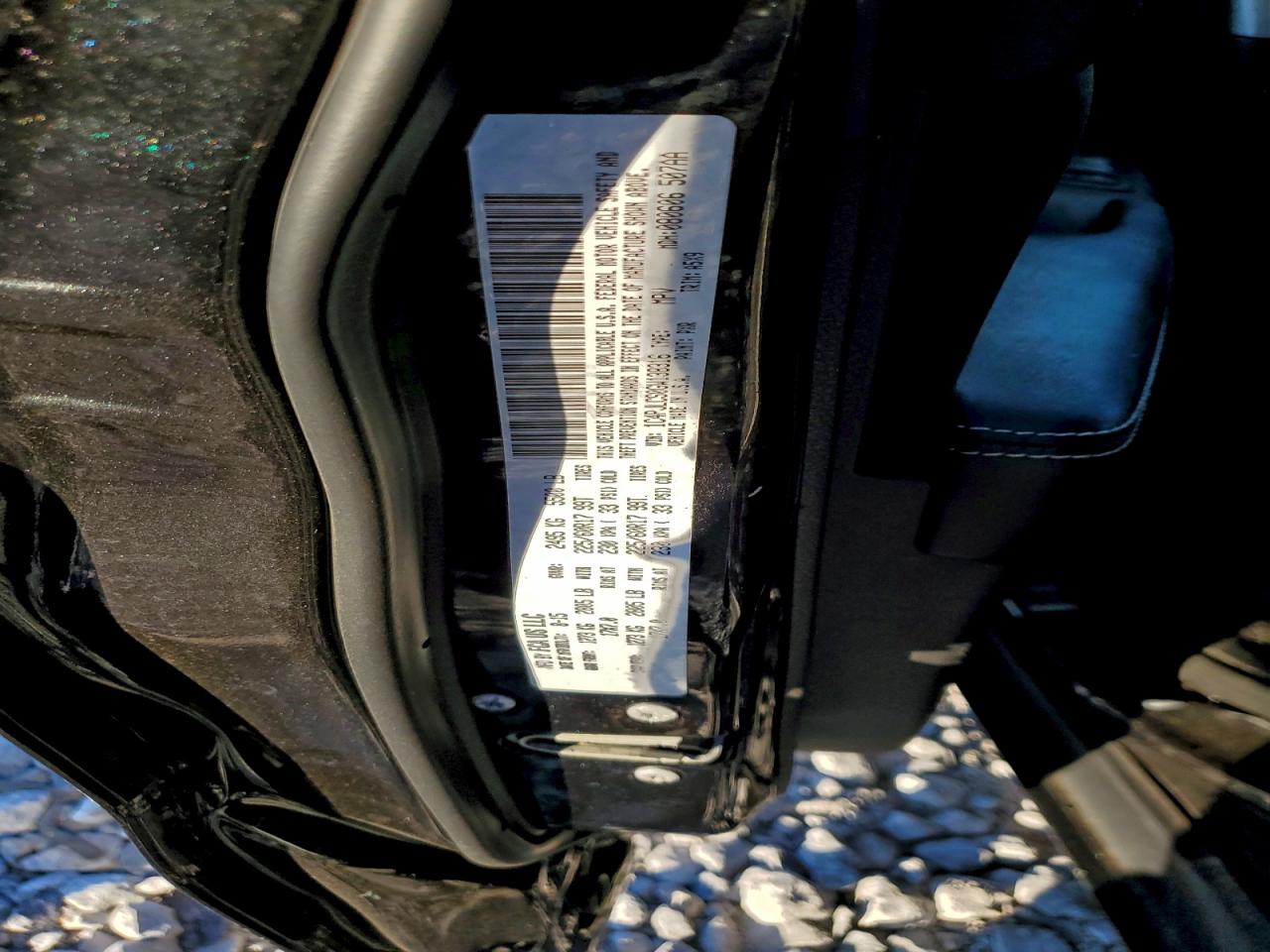 2016 Jeep Cherokee Latitude VIN: 1C4PJLCS0GW138316 Lot: 93950715