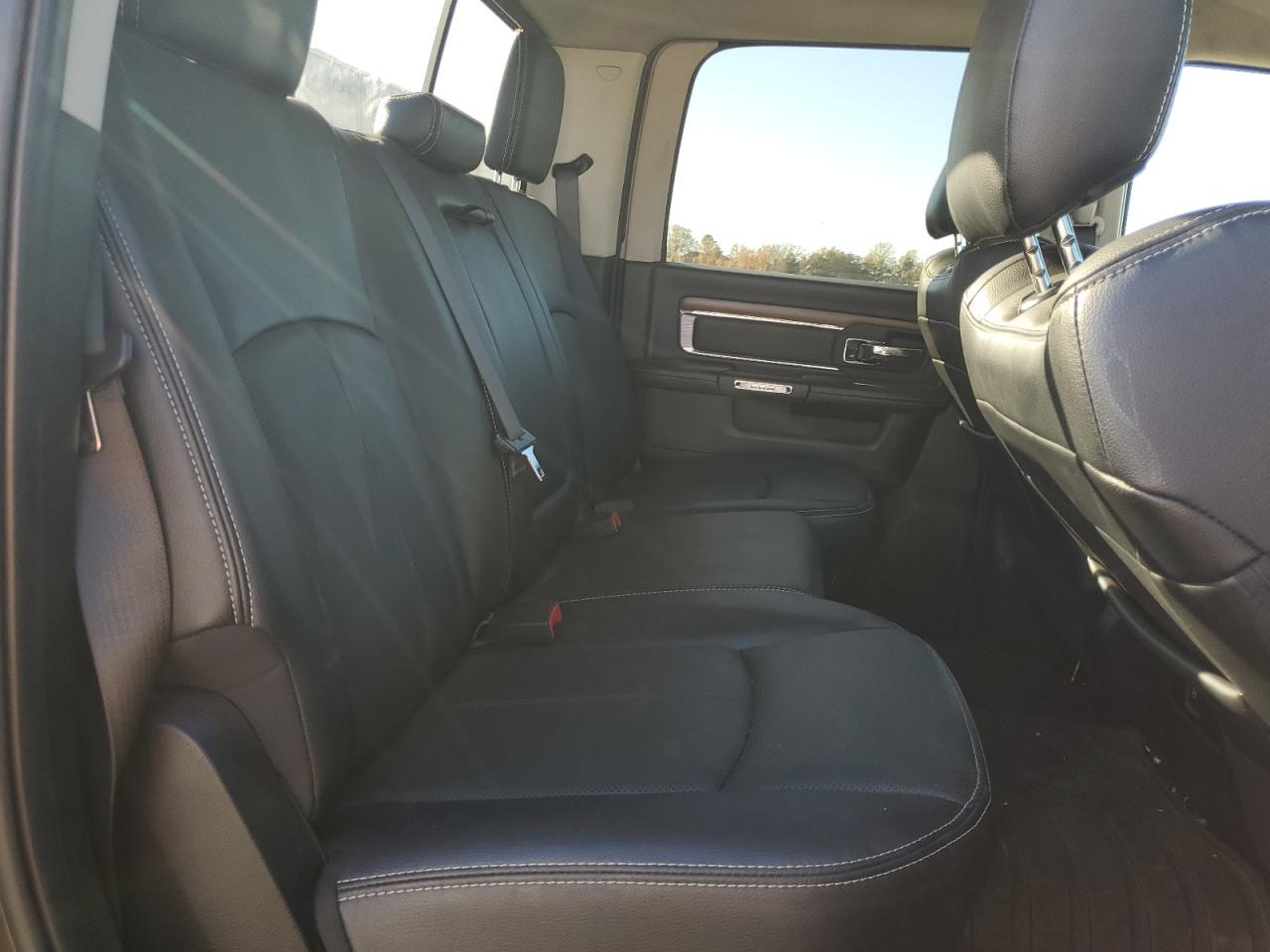 2018 Ram 2500 Laramie VIN: 3C6UR5FL0JG254141 Lot: 90518085