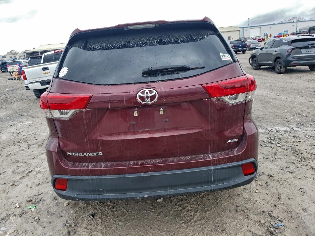 2017 Toyota Highlander Le VIN: 5TDBZRFH2HS406211 Lot: 93840785