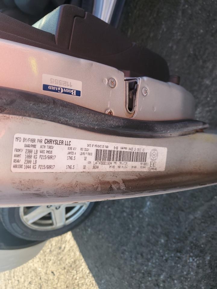 2009 Jeep Compass Sport VIN: 1J4FT47B69D110244 Lot: 92683405