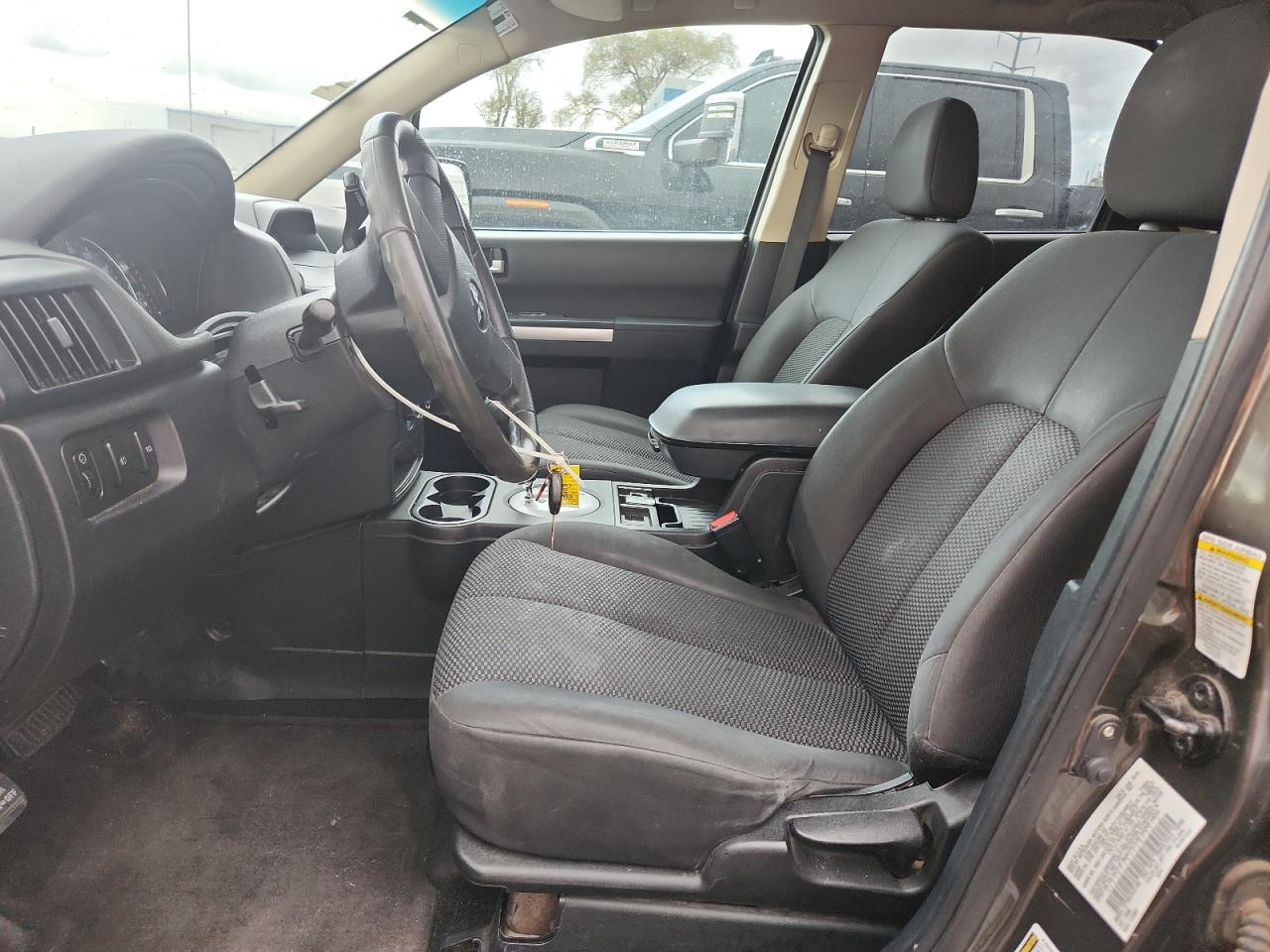 2010 Mitsubishi Endeavor Ls VIN: 4A4JM2AS8AE013516 Lot: 93851875