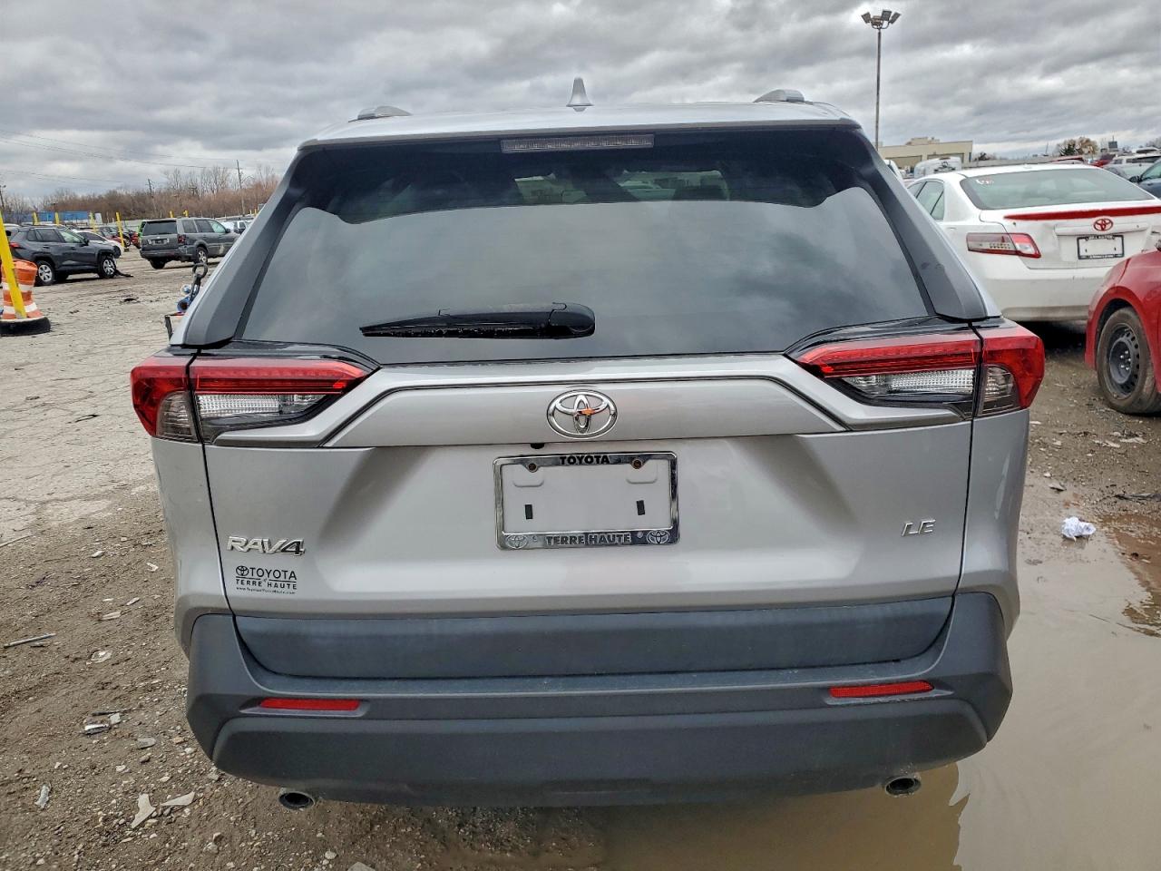 2021 Toyota Rav4 Le VIN: 2T3H1RFV3MW142576 Lot: 94109305