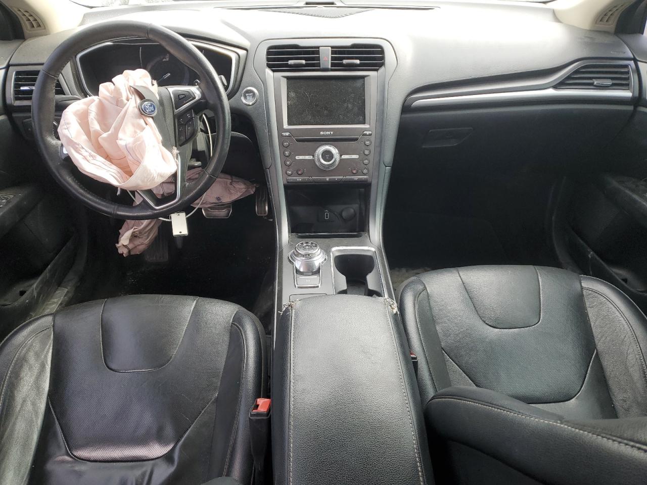 2018 Ford Fusion Titanium/Platinum VIN: 3FA6P0D95JR234009 Lot: 93114175