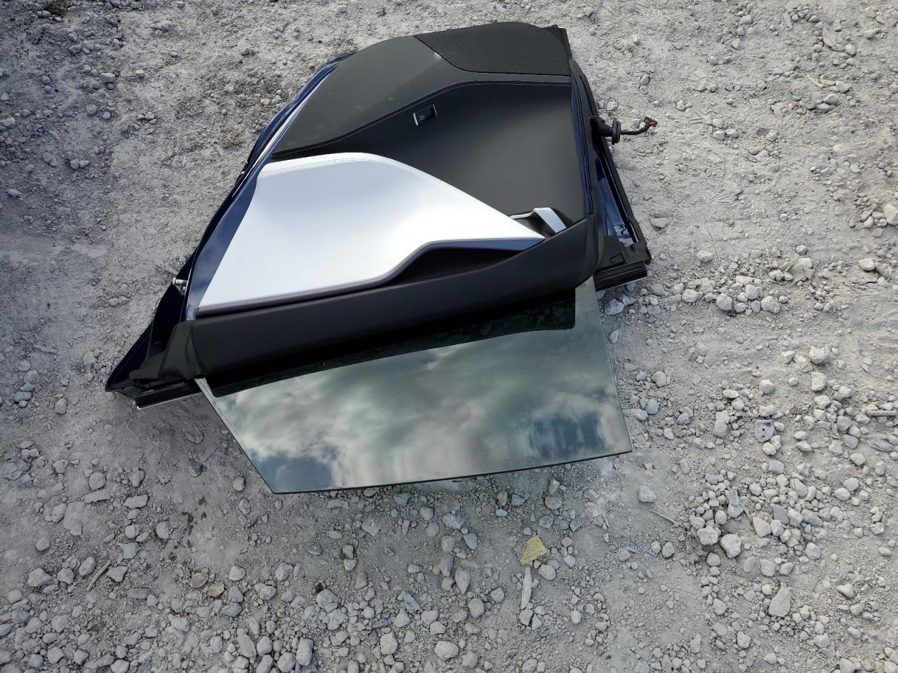 2019 Tesla Model S VIN: 5YJSA1E22KF308765 Lot: 92058085