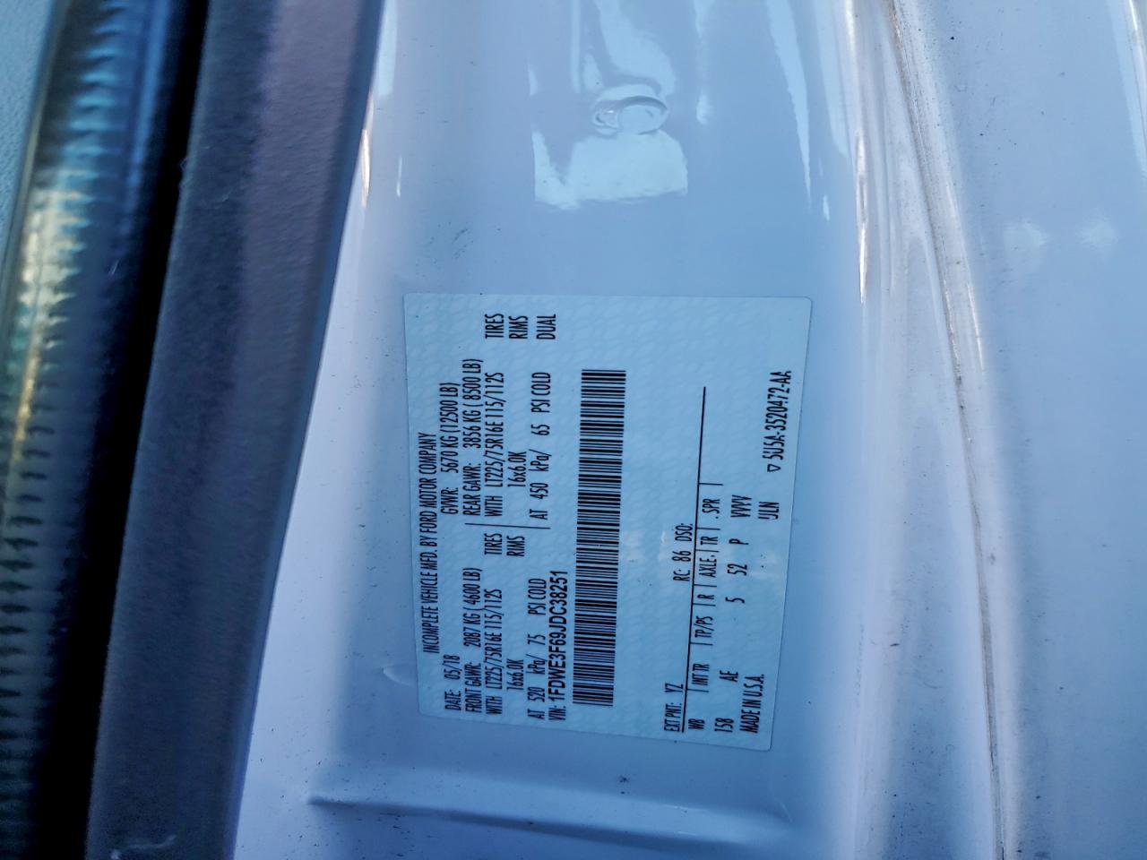 2018 Ford Econoline E350 Super Duty Cutaway Van VIN: 1FDWE3F69JDC38251 Lot: 91231215