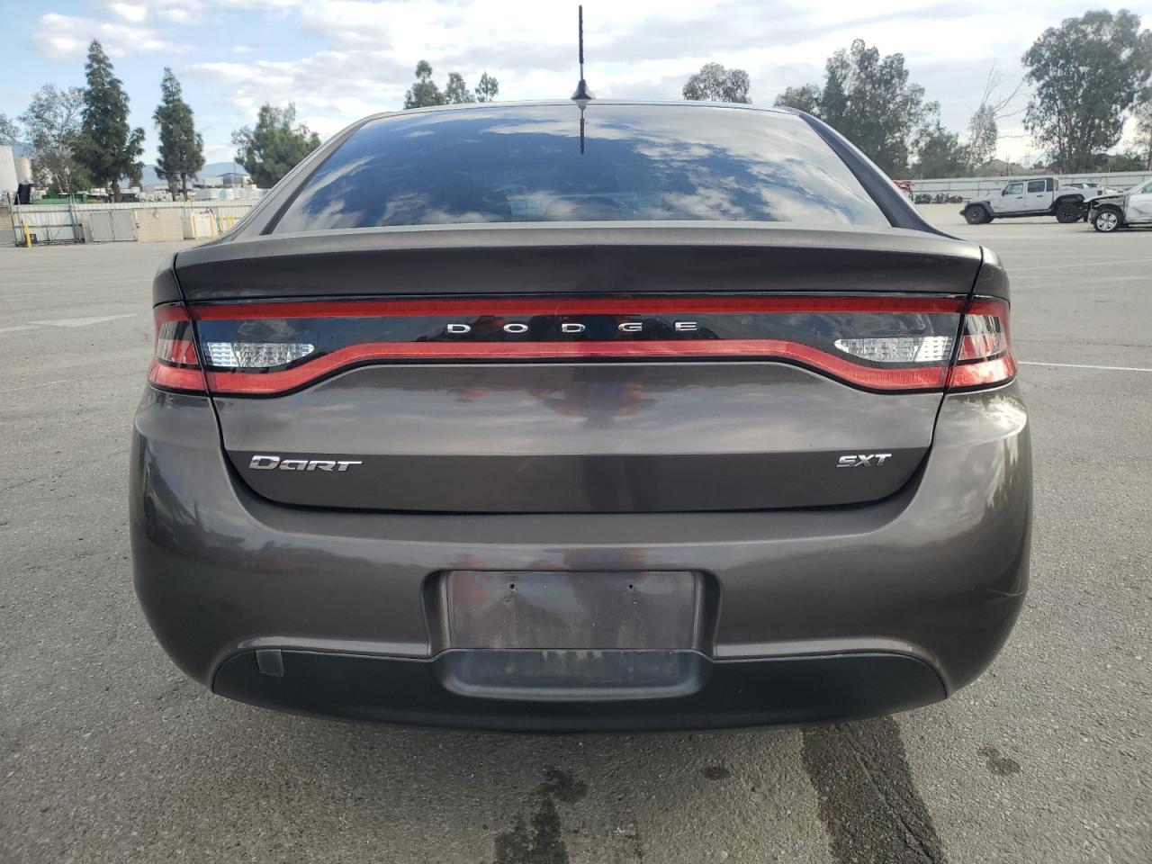 2015 Dodge Dart Sxt VIN: 1C3CDFBBXFD222084 Lot: 92715785