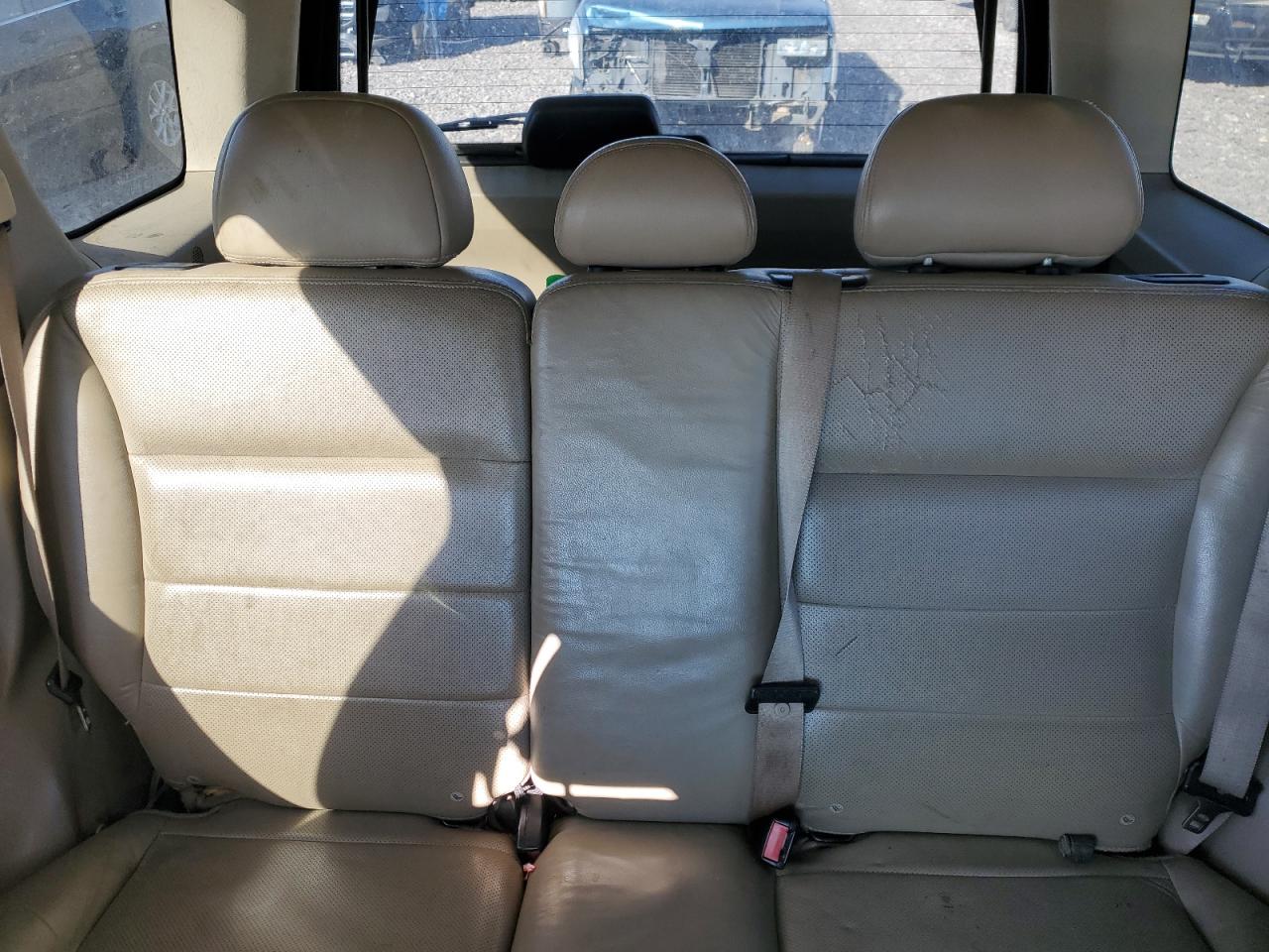 2005 Ford Escape Limited VIN: 1FMYU04145KA43788 Lot: 91229045