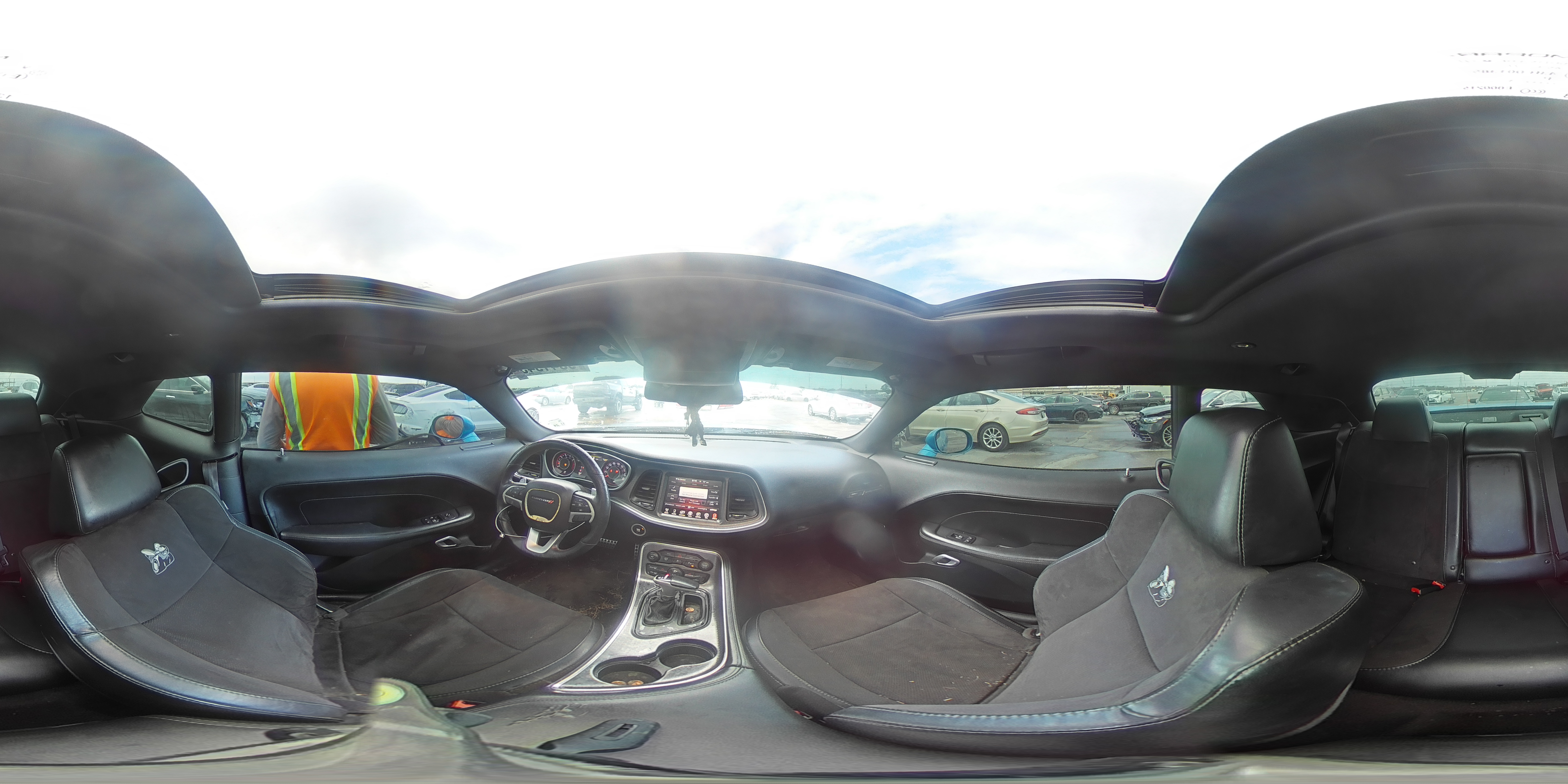 2015 Dodge Challenger R/T Scat Pack VIN: 2C3CDZFJ0FH811411 Lot: 93419455