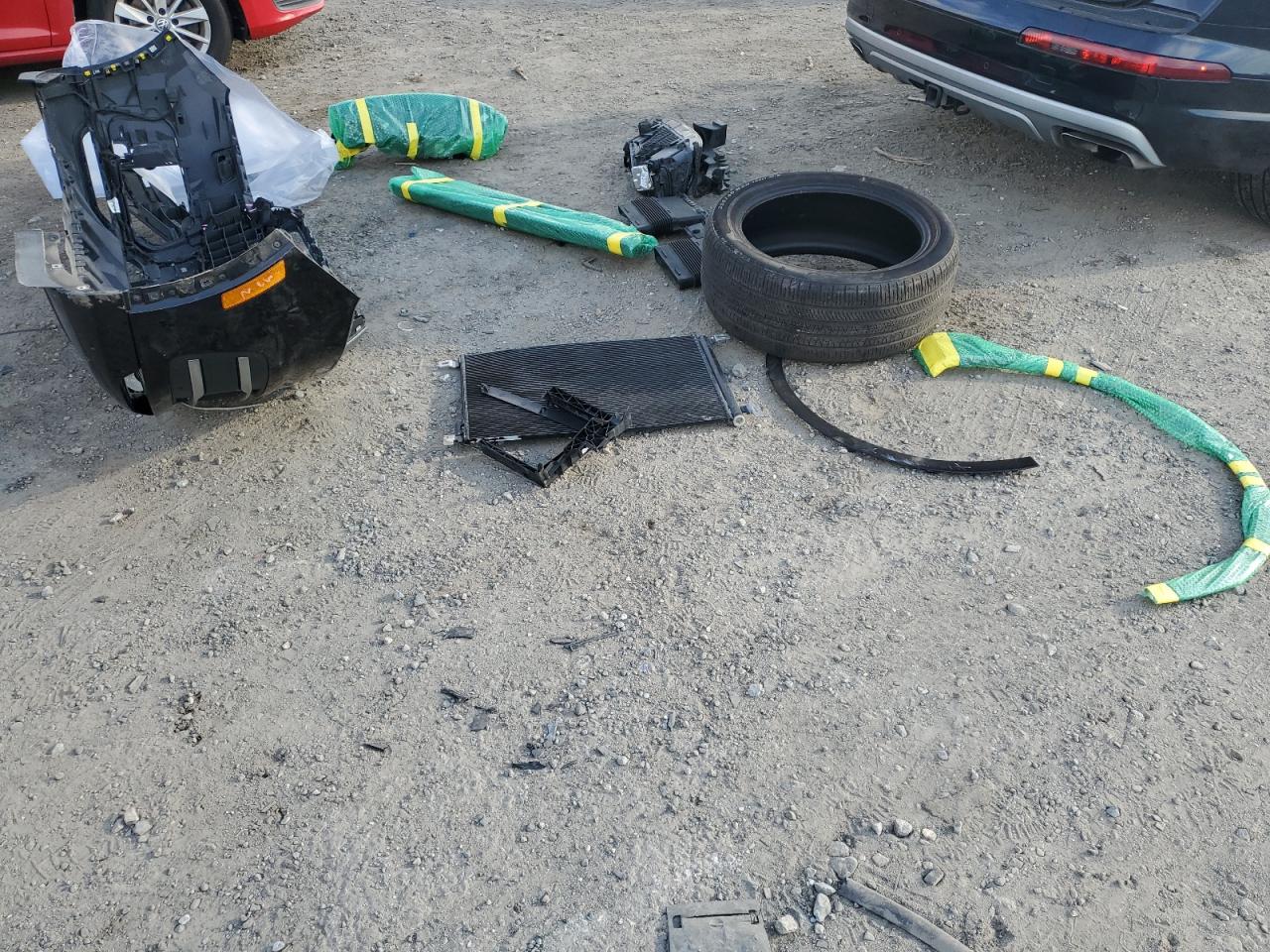 2017 Audi Q7 Prestige VIN: WA1VAAF79HD040251 Lot: 92897025