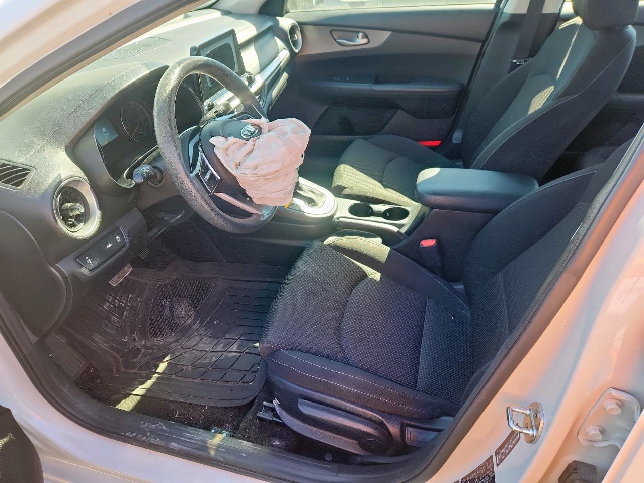 2019 Kia Forte Fe VIN: 3KPF24AD6KE045404 Lot: 90263575