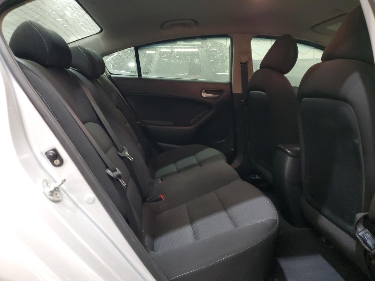 2018 Kia Forte Lx VIN: 3KPFK4A74JE212299 Lot: 93484525